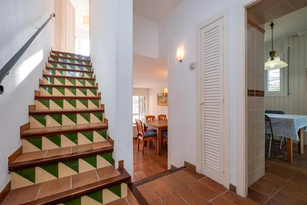 Casa con vistas al mar, jardín y piscina en Calella de Palafrugell