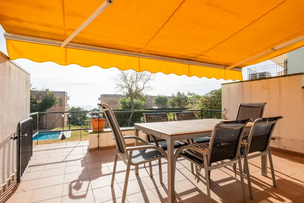 Casa con vistas al mar, jardín y piscina en Calella de Palafrugell