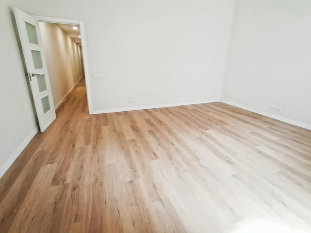 ¡Oportunidad única para tu negocio en Cerdanyola, Mataró!
