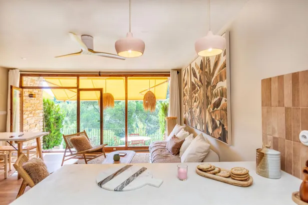 Charming Duplex apartment with Sea Views Just 450 Metres from Cala de Sa Tuna, Begur