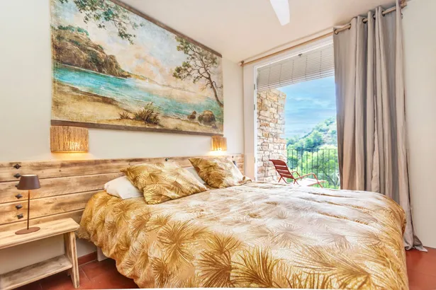 Charming Duplex apartment with Sea Views Just 450 Metres from Cala de Sa Tuna, Begur