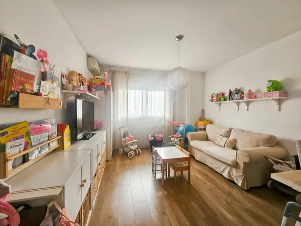 MATARO: ¡Ático dúplex en perfecto estado y con vistas abiertas!