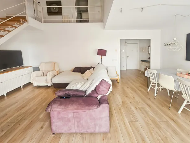 MATARO: ¡Ático dúplex en perfecto estado y con vistas abiertas!