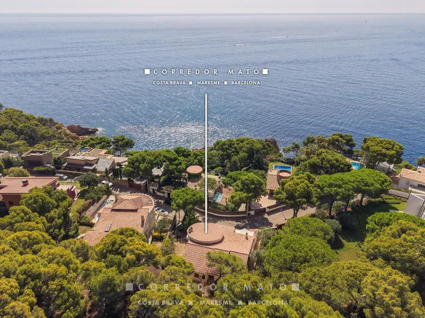 Casa unifamiliar amb vista al mar i gran potencial a la milla d'or de Tamariu.