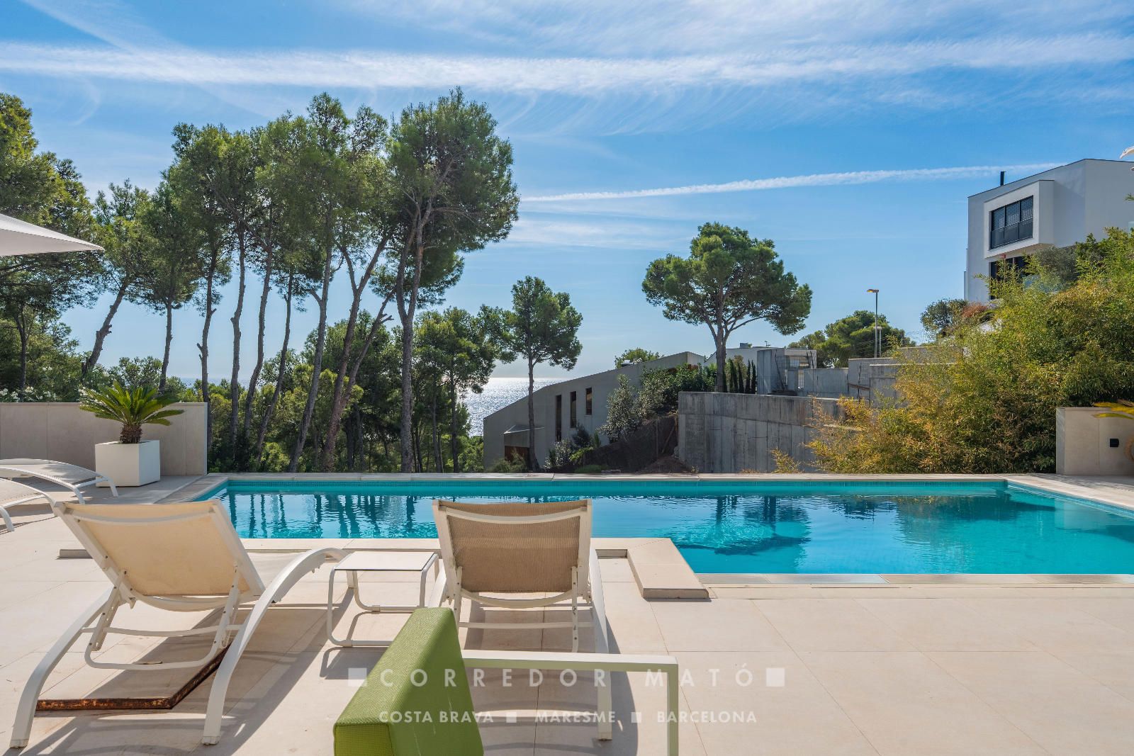 Exclusiva casa contemporània amb vistes panoràmiques i al mar a Tamariu.