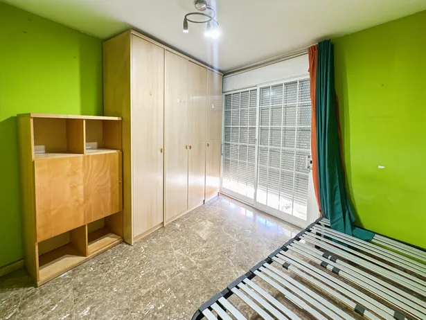 Casa amb terrasses, xemeneia i ampli garatge en Tres Torres, Granollers