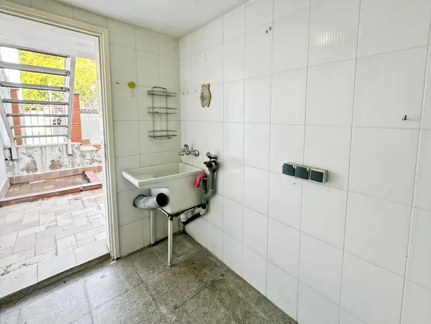 Casa amb terrasses, xemeneia i ampli garatge en Tres Torres, Granollers