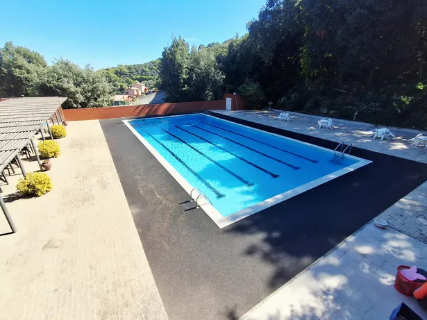 Casa preciosa en la Urbanización de Sant de la Roca del Vallès.