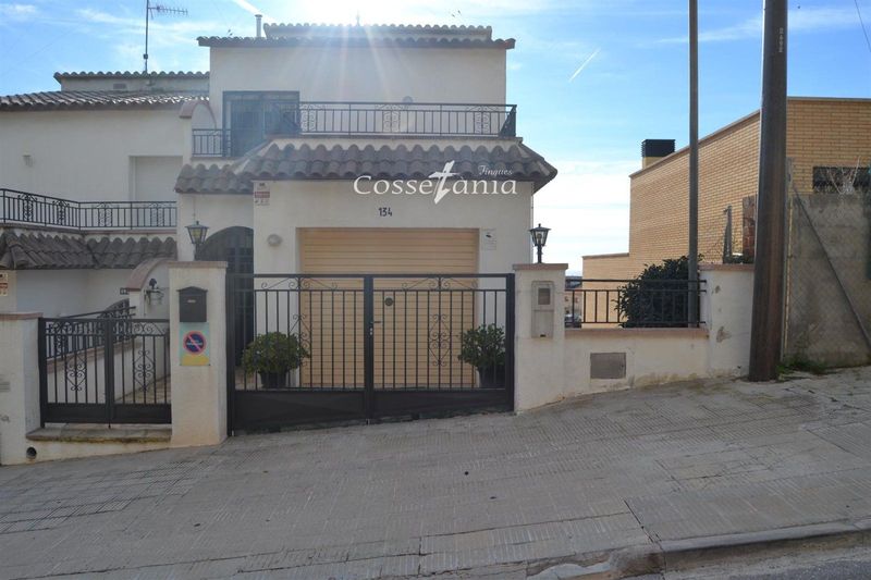 Adosado en venta Segur De Calafell, Tarragona. Ref: 1163. Finques Cossetània S.C.P.