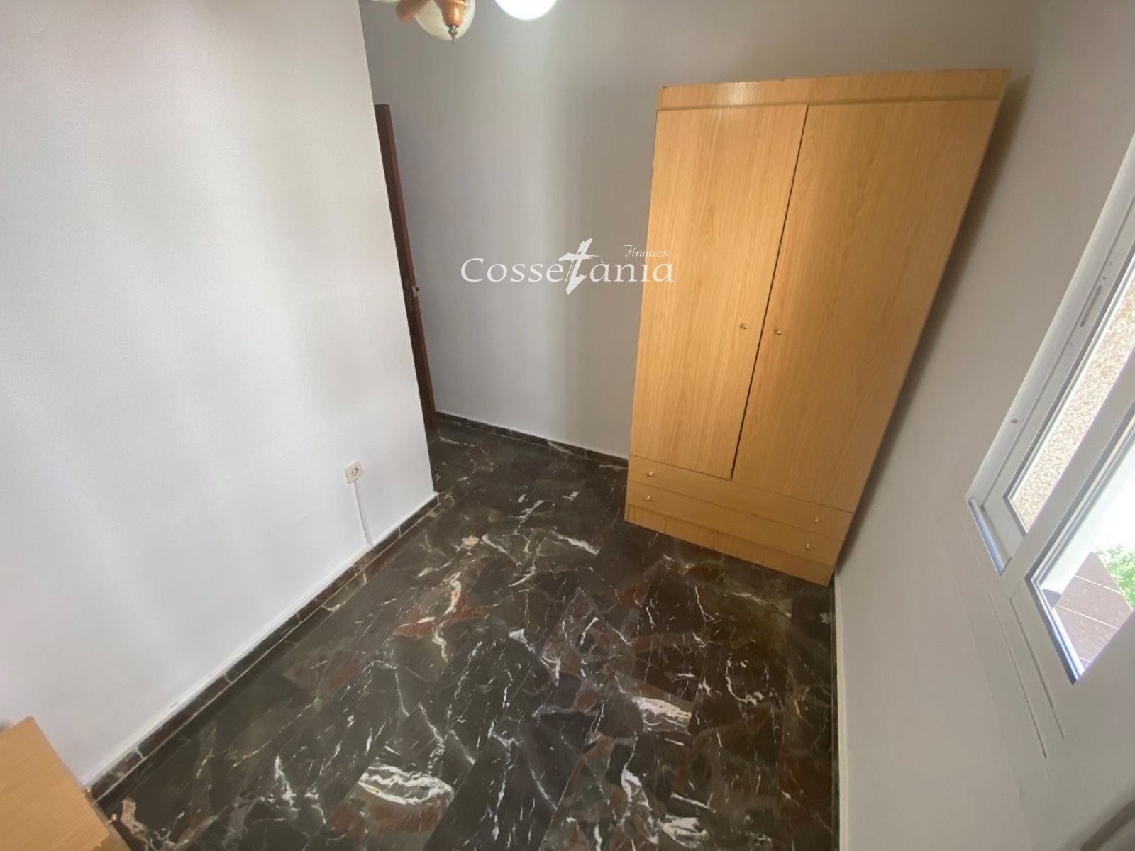 VENTA DE PISO EN SEGUR DE CALAFELL DE 3 HABITACIONES - A TAN SOLO 300 MTS DE LA PLAYA