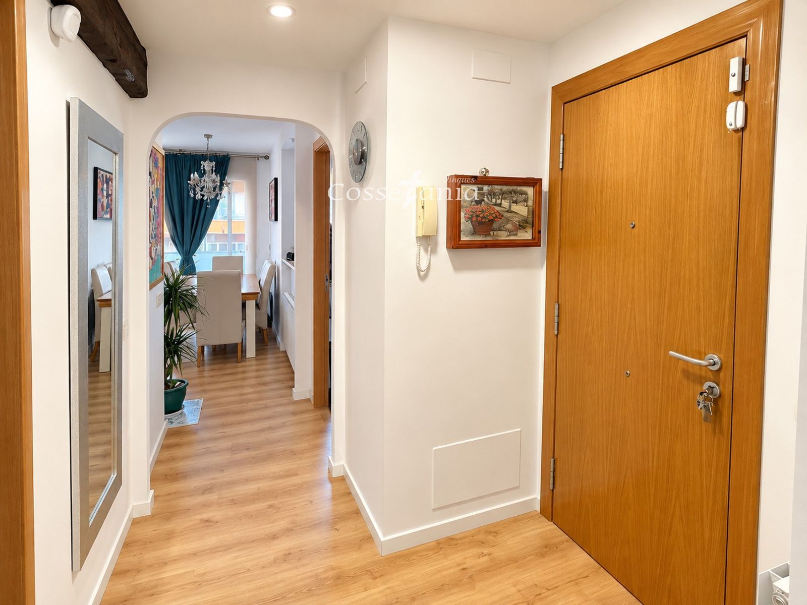 Piso en venta en Segur de Calafell – Zona residencial tranquila a 1.800 m de la playa