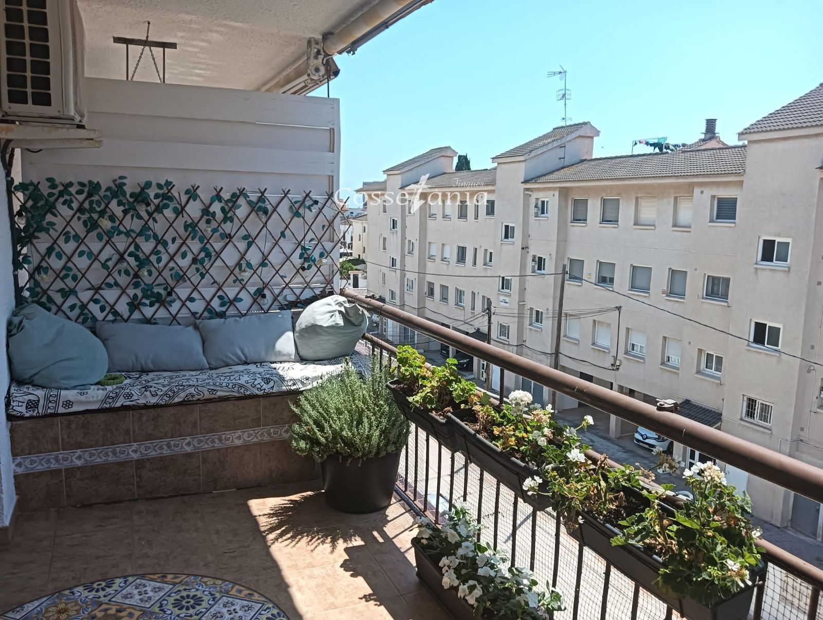 Bonito piso de dos habitaciones  en  Cunit playa