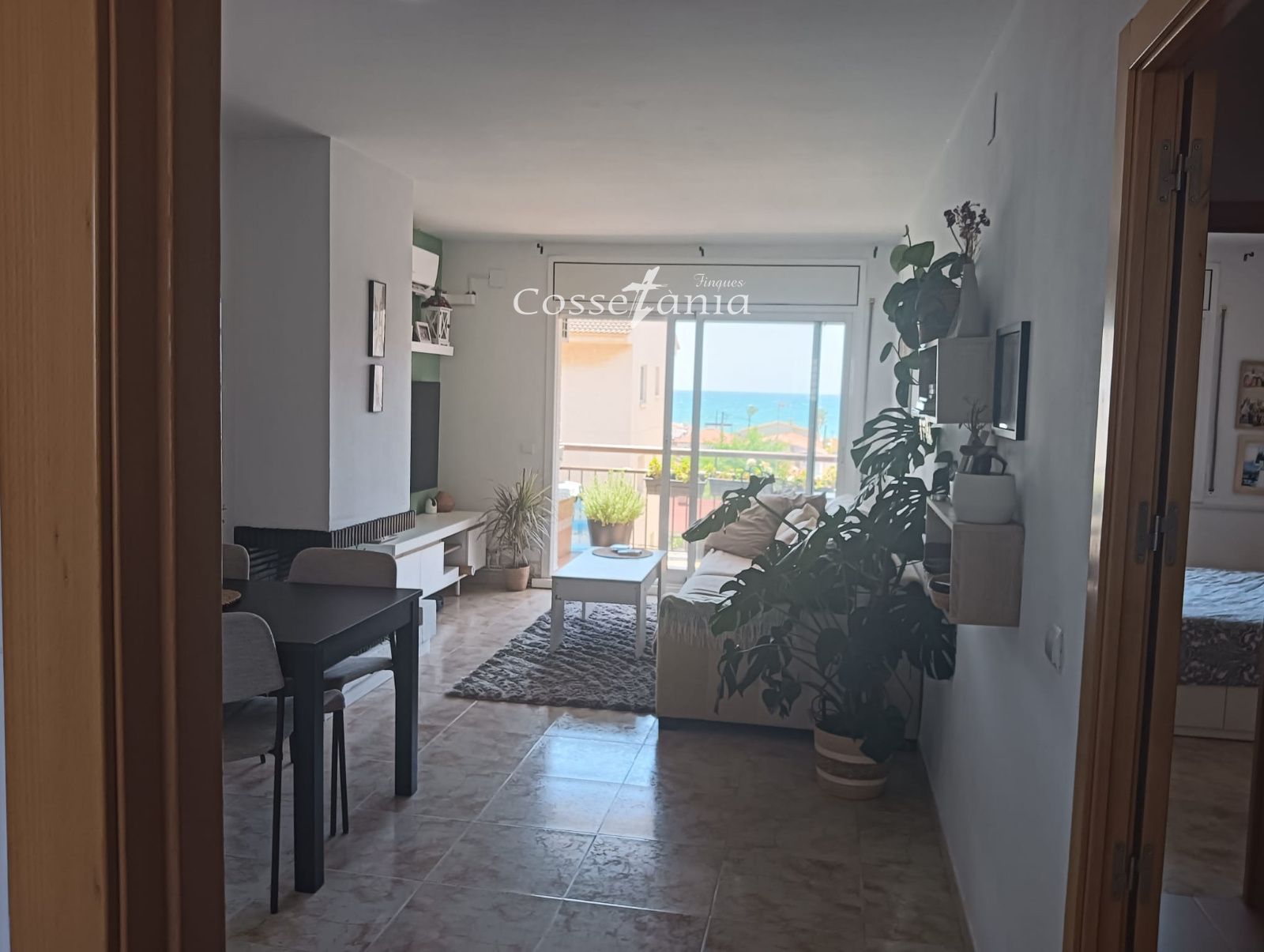 Bonito piso de dos habitaciones  en  Cunit playa