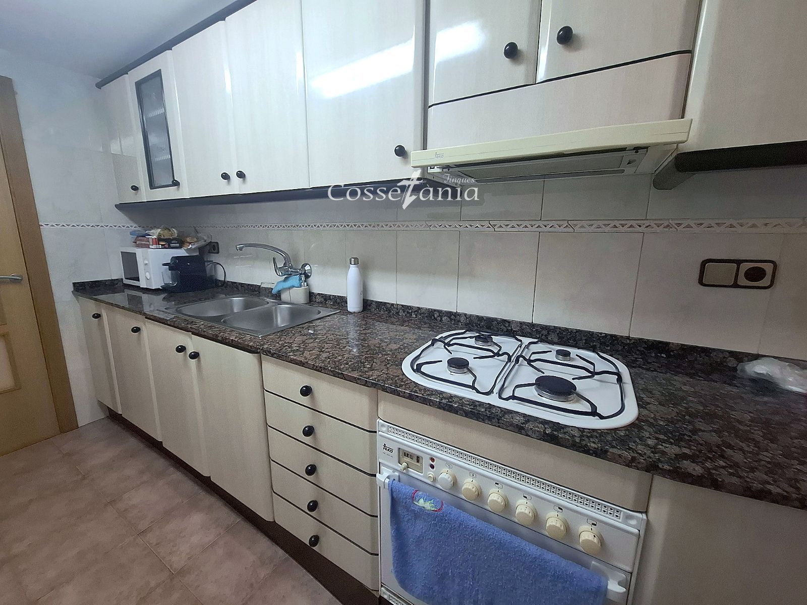 Piso de 3 dormitorios con terraza y piscina cerca del mar en Segur de Calafell - Foto 6