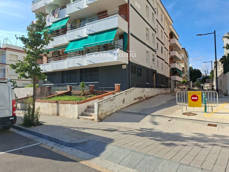 Locaux en vente Segur De Calafell, Tarragona. Ref: 1590. Finques Cossetània S.C.P.