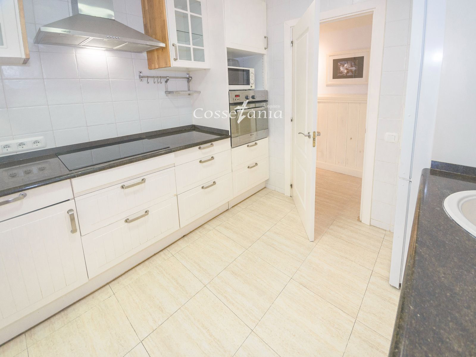 cocina - PISO CENTRICO COMPLETAMENTE REFORMADO CERCA DEL MAR!