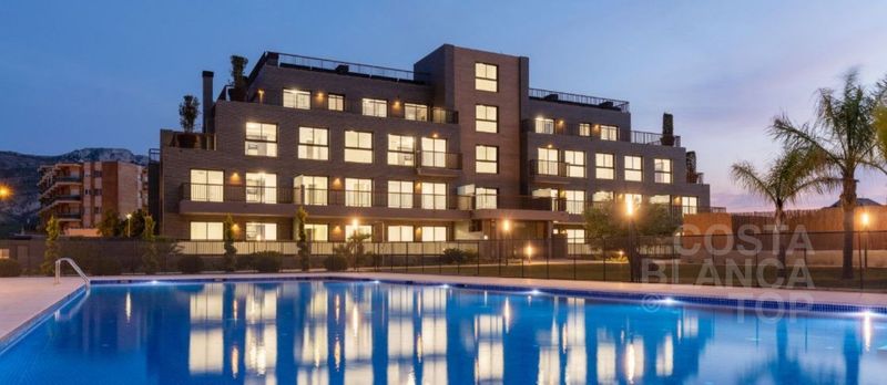 Piso en venta Dénia, Alicante. Ref: 1242. COSTABLANCA TOP 