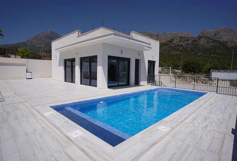 Chalet Independiente en venta Polop, Alicante. Ref: 1895. COSTABLANCA TOP 