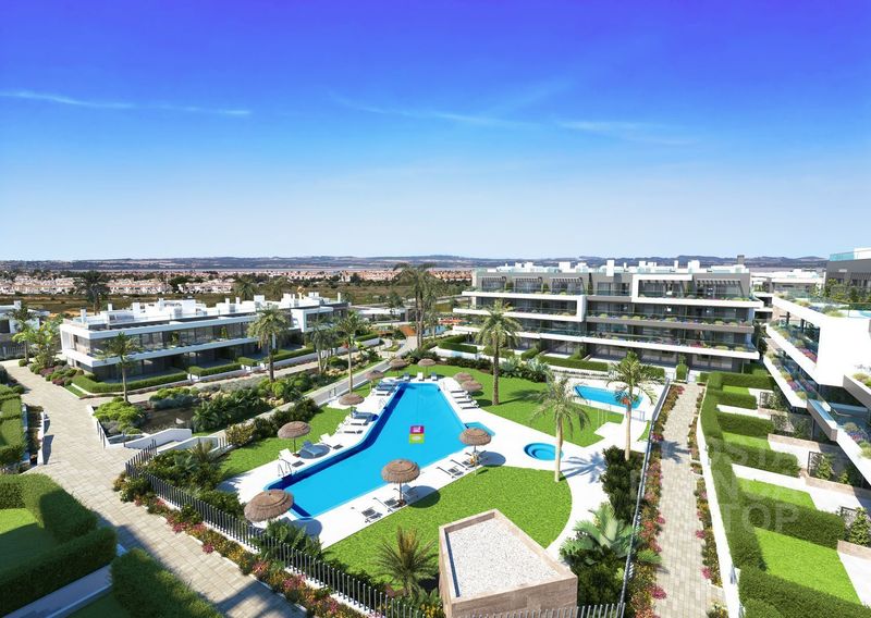 Adosado en venta Torrevieja, Alicante. Ref: 4439. COSTABLANCA TOP 