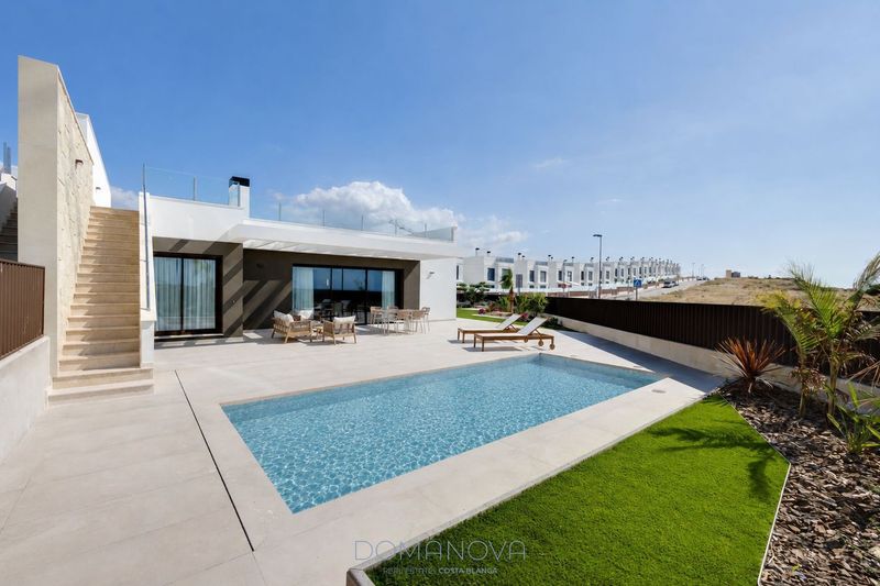 таунхаус на продажу Mutxamel, Alicante. Ref: 1766. ANASTASIIA DOMANOVA