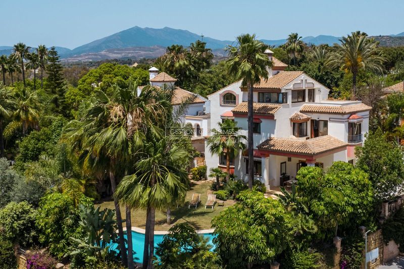 Chalet Independiente en venta Marbella, Málaga. Ref: 1018. Gestión CV Homes