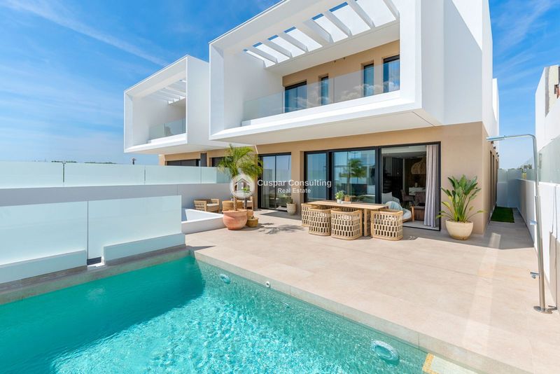 Detached Villa for sale Dolores, Alicante. Ref: 1138. Cuspar Consulting Real Estate