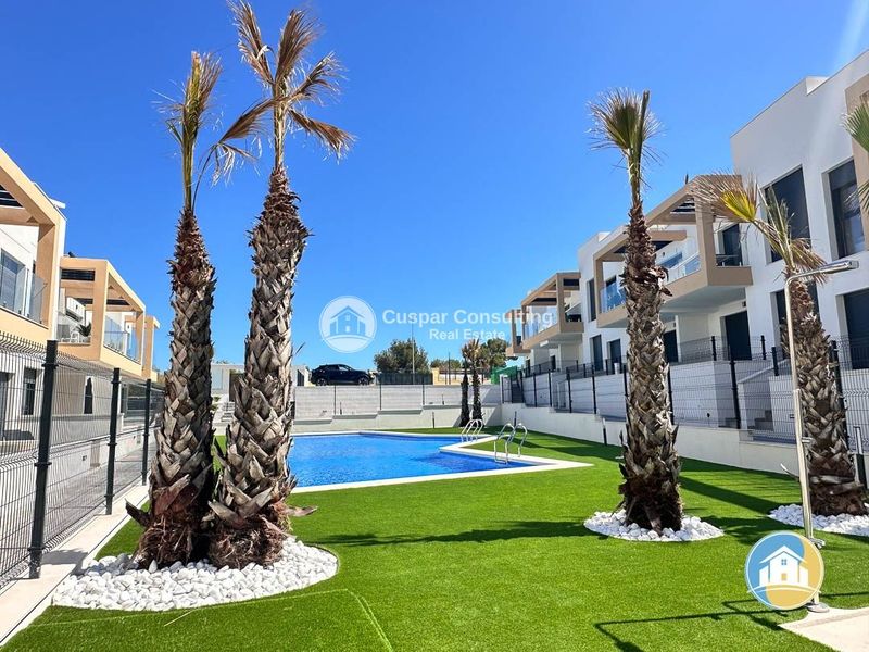 Penthouse for sale Villamartin, Alicante. Ref: 1139. Cuspar Consulting Real Estate