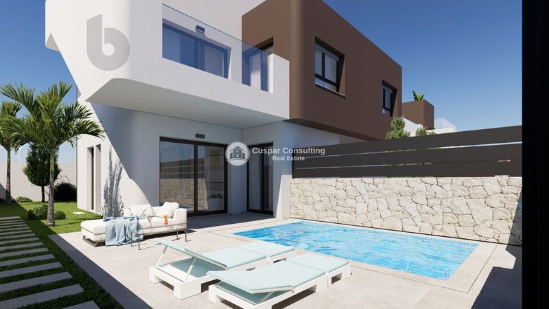 Detached Villa for sale Torre De La Horadada, Alicante. Ref: 1399. Cuspar Consulting Real Estate