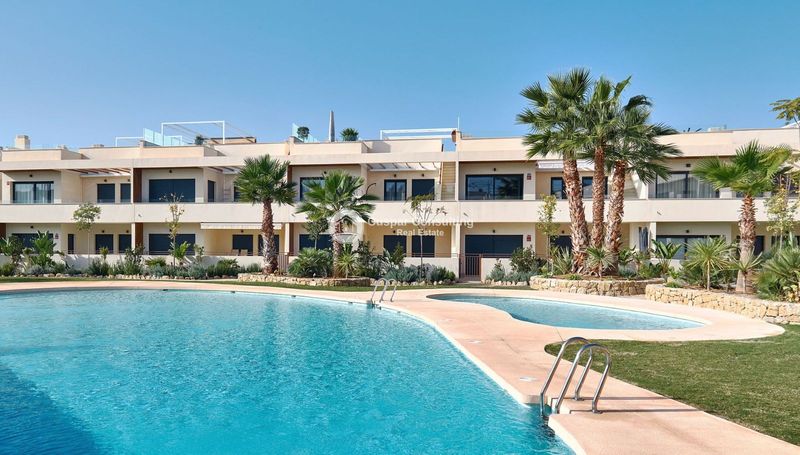 Penthouse for sale Torrevieja, Alicante. Ref: 1529. Cuspar Consulting Real Estate