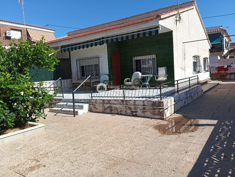 House for sale Los Alcazares, Murcia. Ref: 1618. Cuspar Consulting Real Estate
