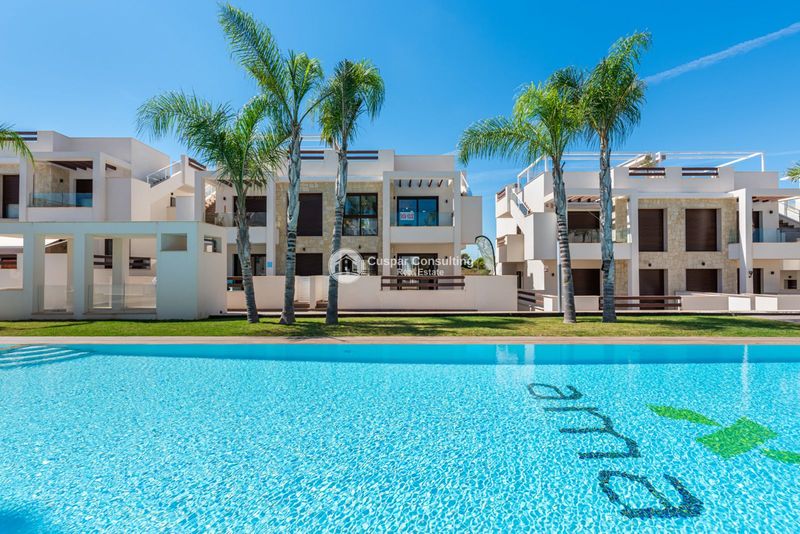 Apartamento en venta Torrevieja, Alicante. Ref: 2329. Cuspar Consulting Real Estate
