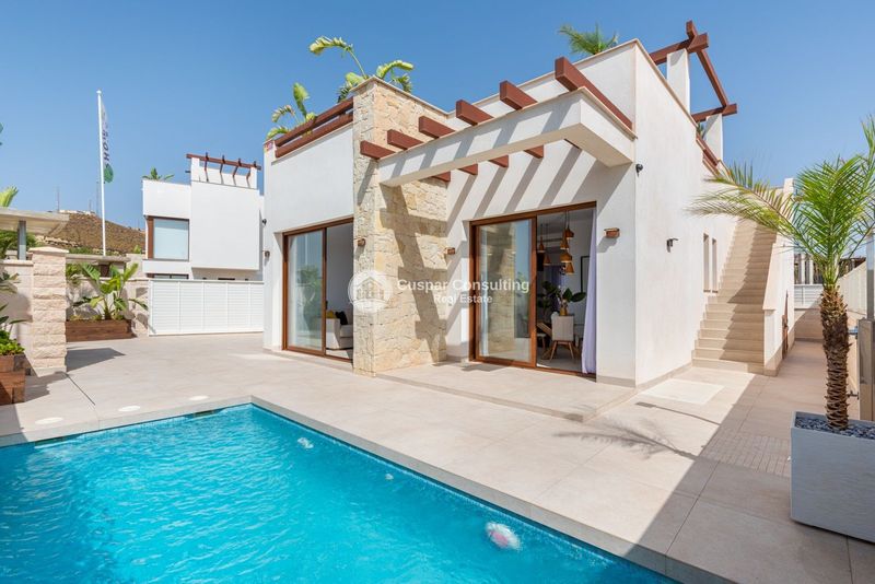 Chalet Independiente en venta Vera, Almería. Ref: 2338. Cuspar Consulting Real Estate
