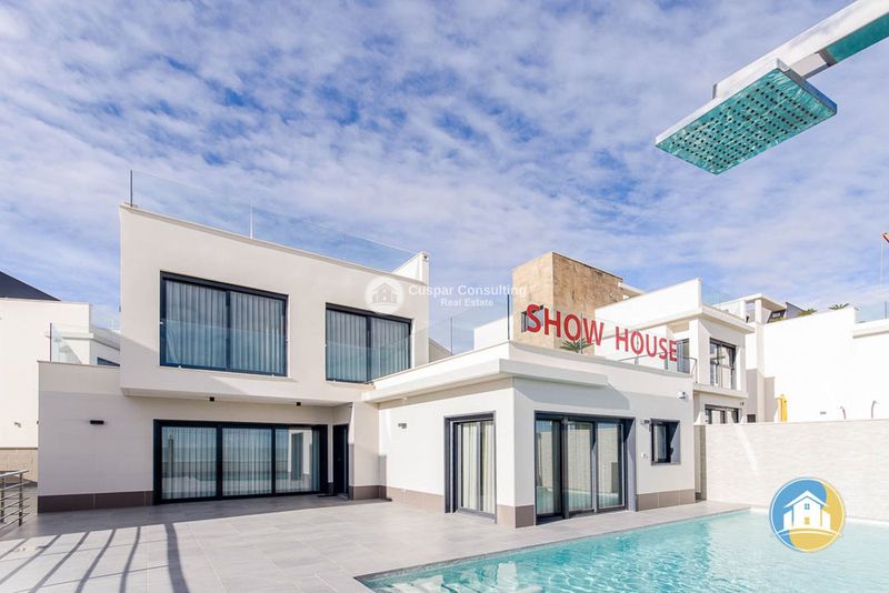 Chalet Independiente en venta San Miguel de Salinas, Alicante. Ref: 2343. Cuspar Consulting Real Estate