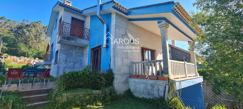 Chalet Independiente en venta Sanxenxo, Pontevedra. Ref: 1026. Arqus Inmobiliaria