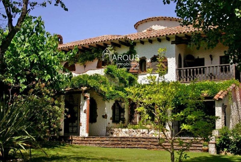 Chalet Independiente en venta Valls, Tarragona. Ref: 1091. Arqus Inmobiliaria