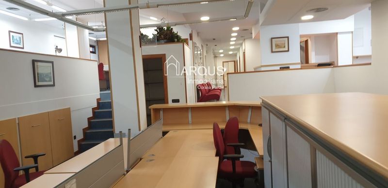 Local Comercial en venta Santiago De Compostela, A Coruña. Ref: 1131. Arqus Inmobiliaria
