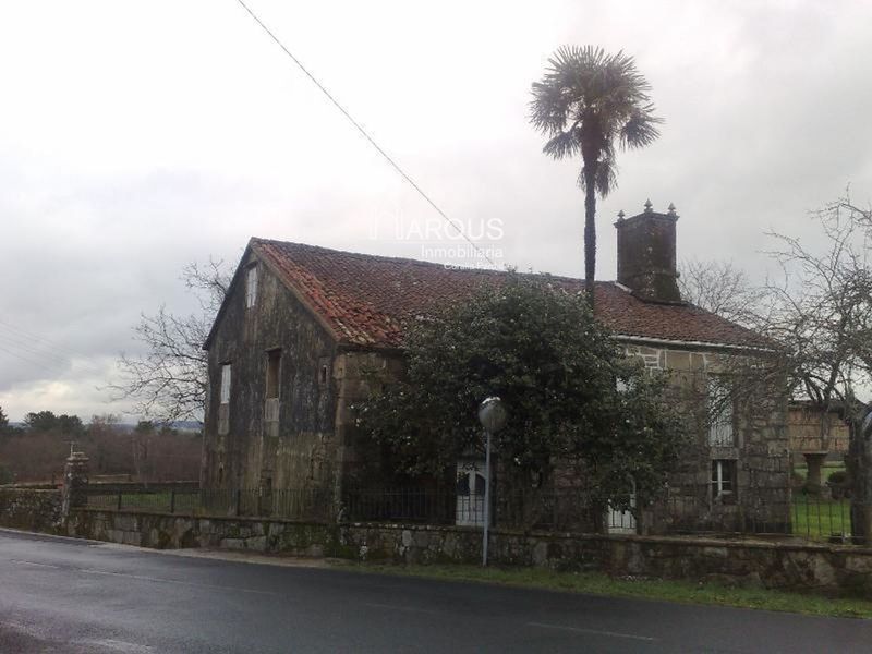 Casa en venta A Estrada, Pontevedra. Ref: 1136. Arqus Inmobiliaria