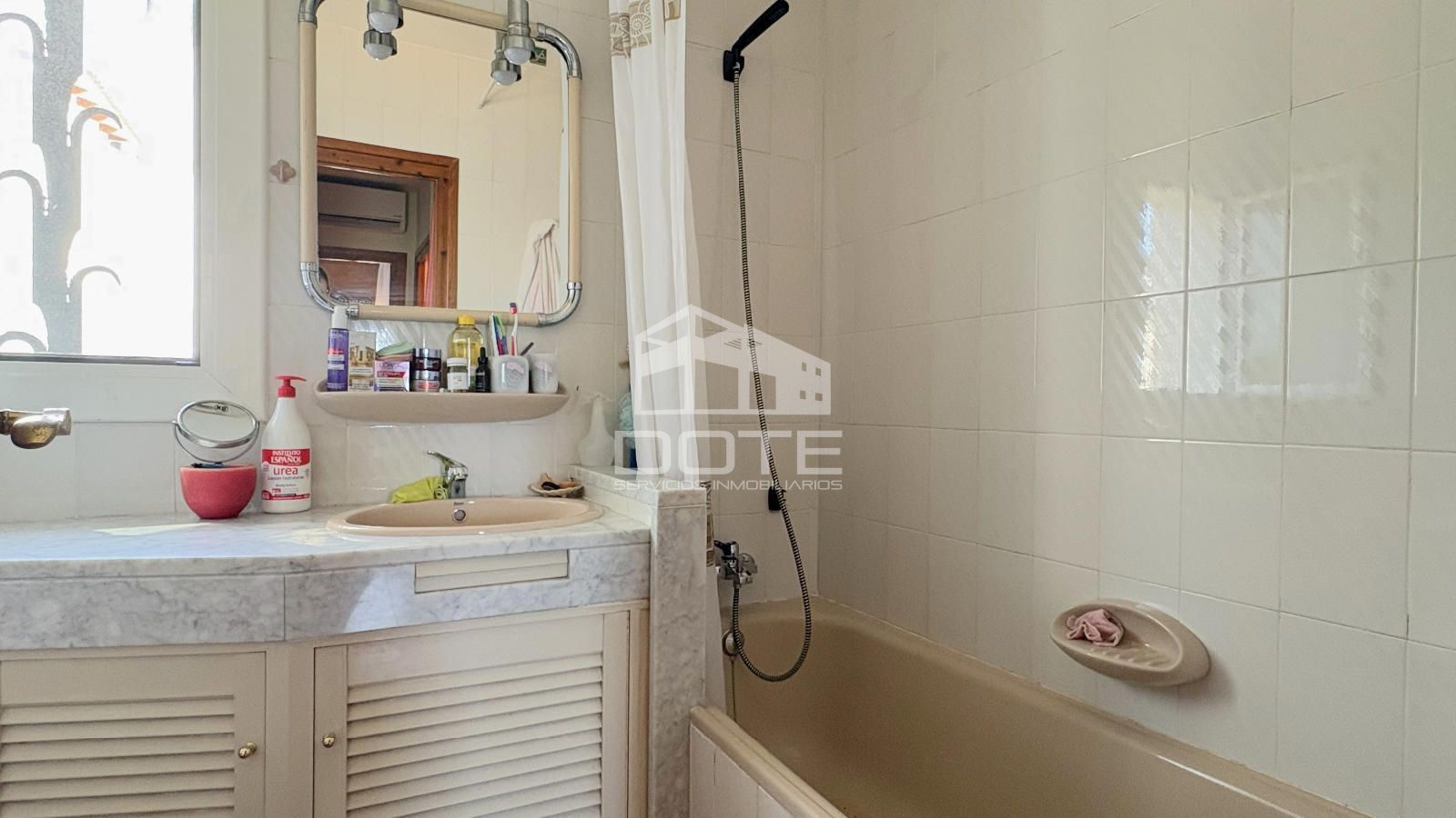 Precioso chalet adosado a 500m del mar en Creixell, Costa Daurada - Foto 44