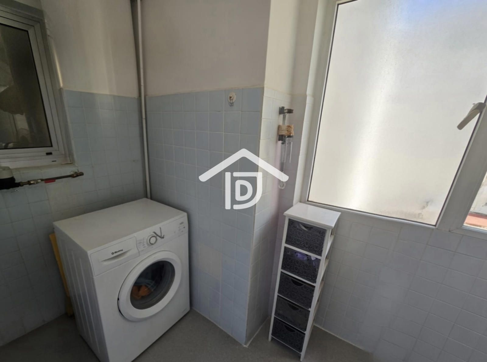 Amplitud, luz y elegancia en una vivienda exterior — foto 12