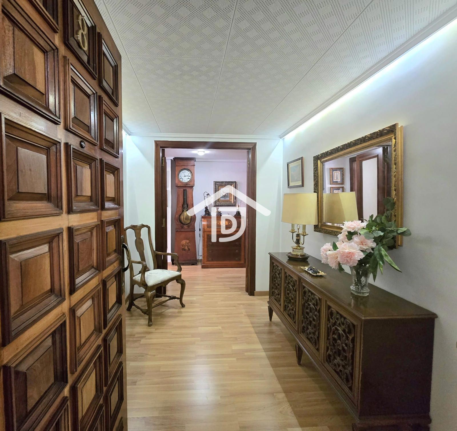 Amplitud, luz y elegancia en una vivienda exterior — foto 38