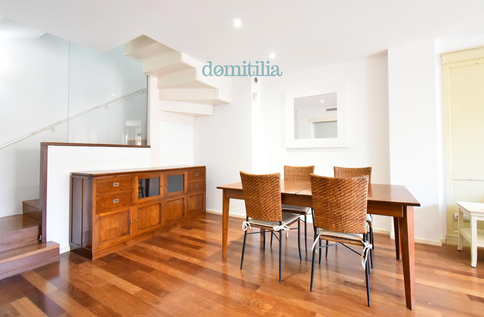 Duplex en lloguer Sabadell, Barcelona. Ref: 1212. DOMITILIA