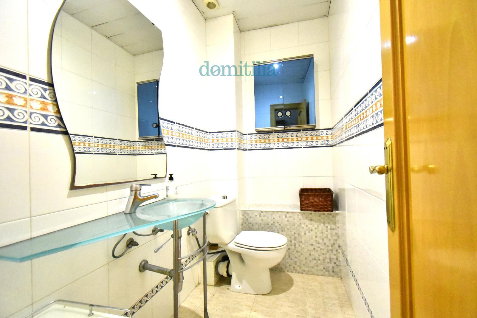 Casa adossada en venda al centre de Sabadell - Foto 5