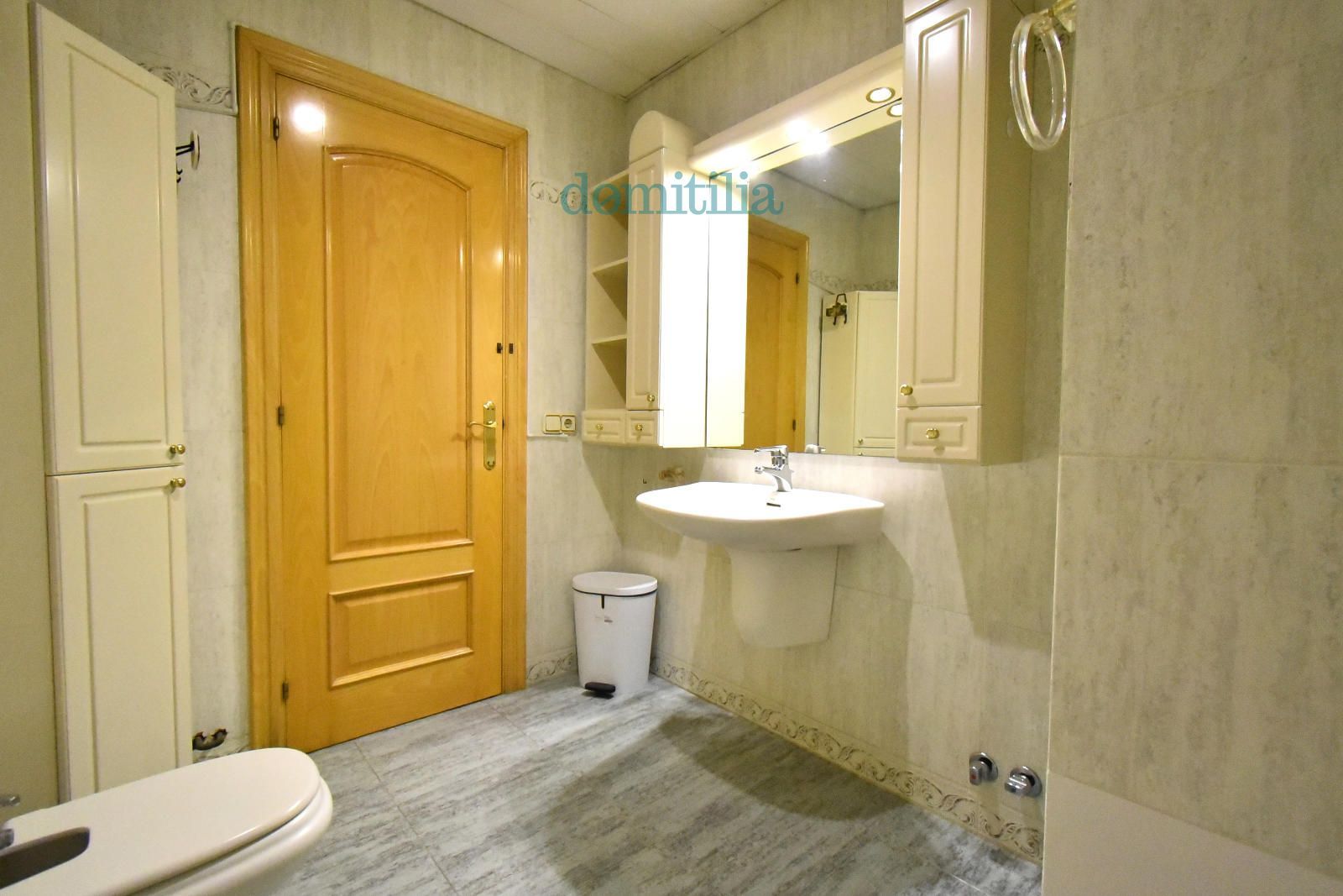 Casa adossada en venda al centre de Sabadell - Foto 15