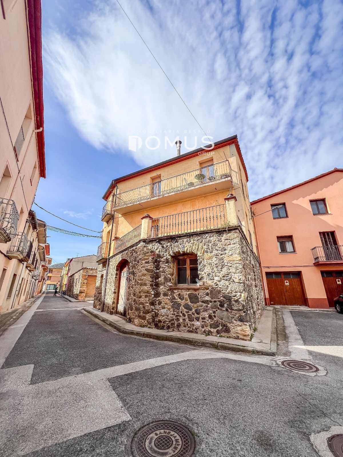 Casa amplia en alquiler para empresas en Sant Jaume