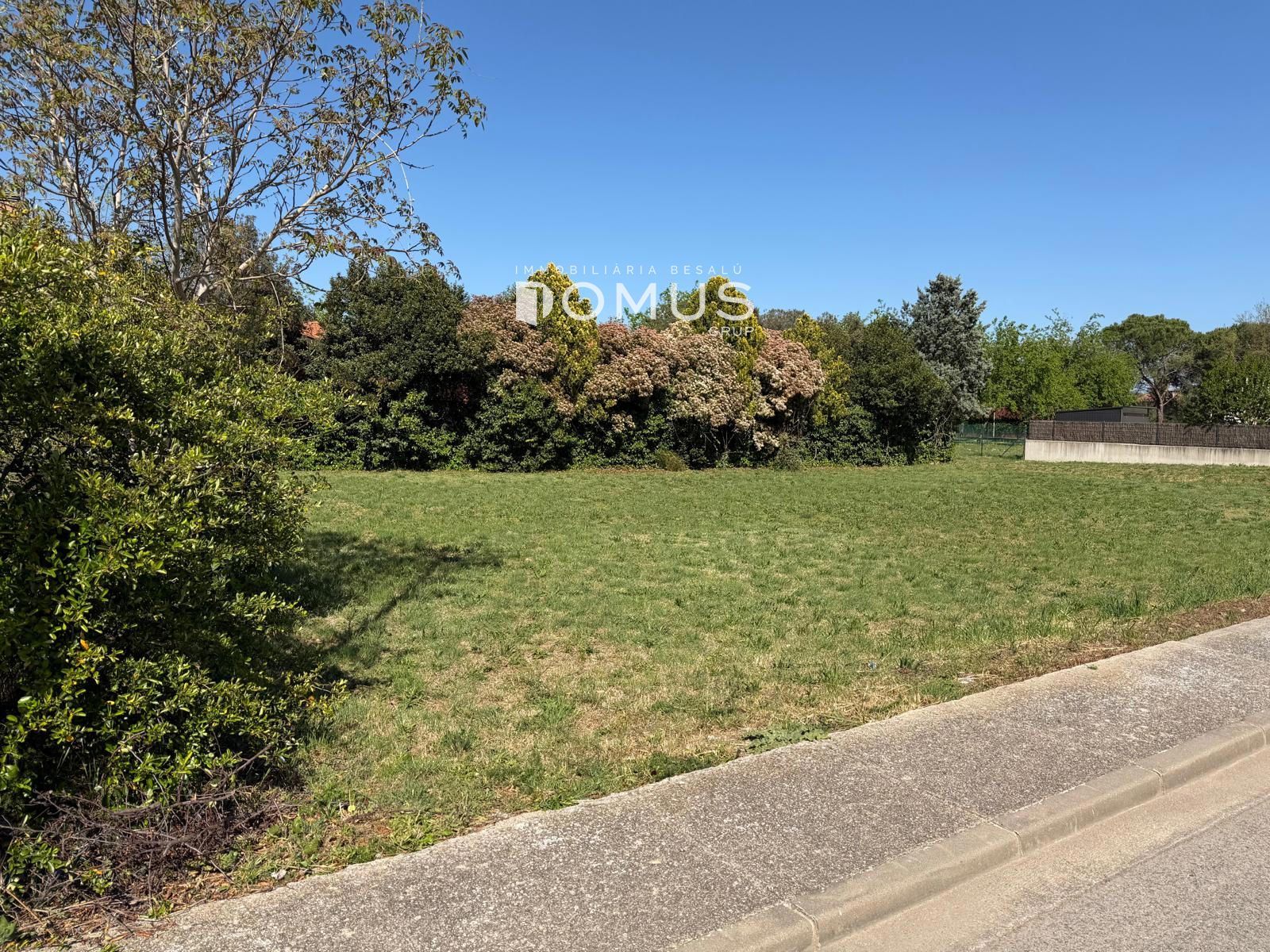 Parcela Urbana en venta Besalú, Girona. Ref: 1238. Domus Grup