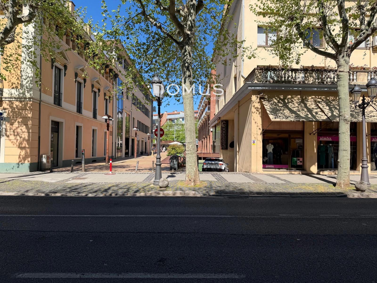 Garaje en alquiler en Olot