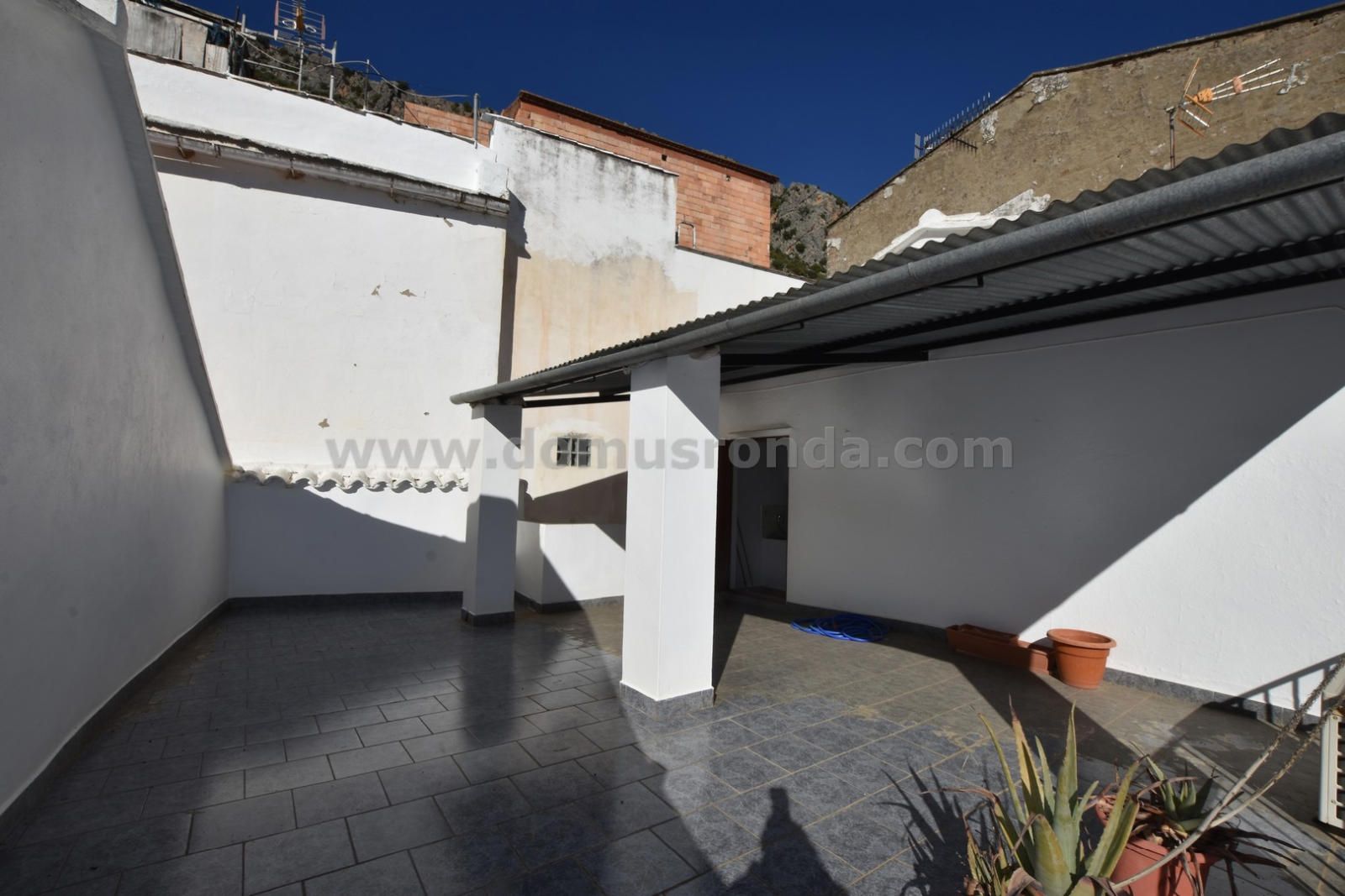 Rustic Villa for sale Benaojan, Málaga. Ref: 11350. Domus Ronda