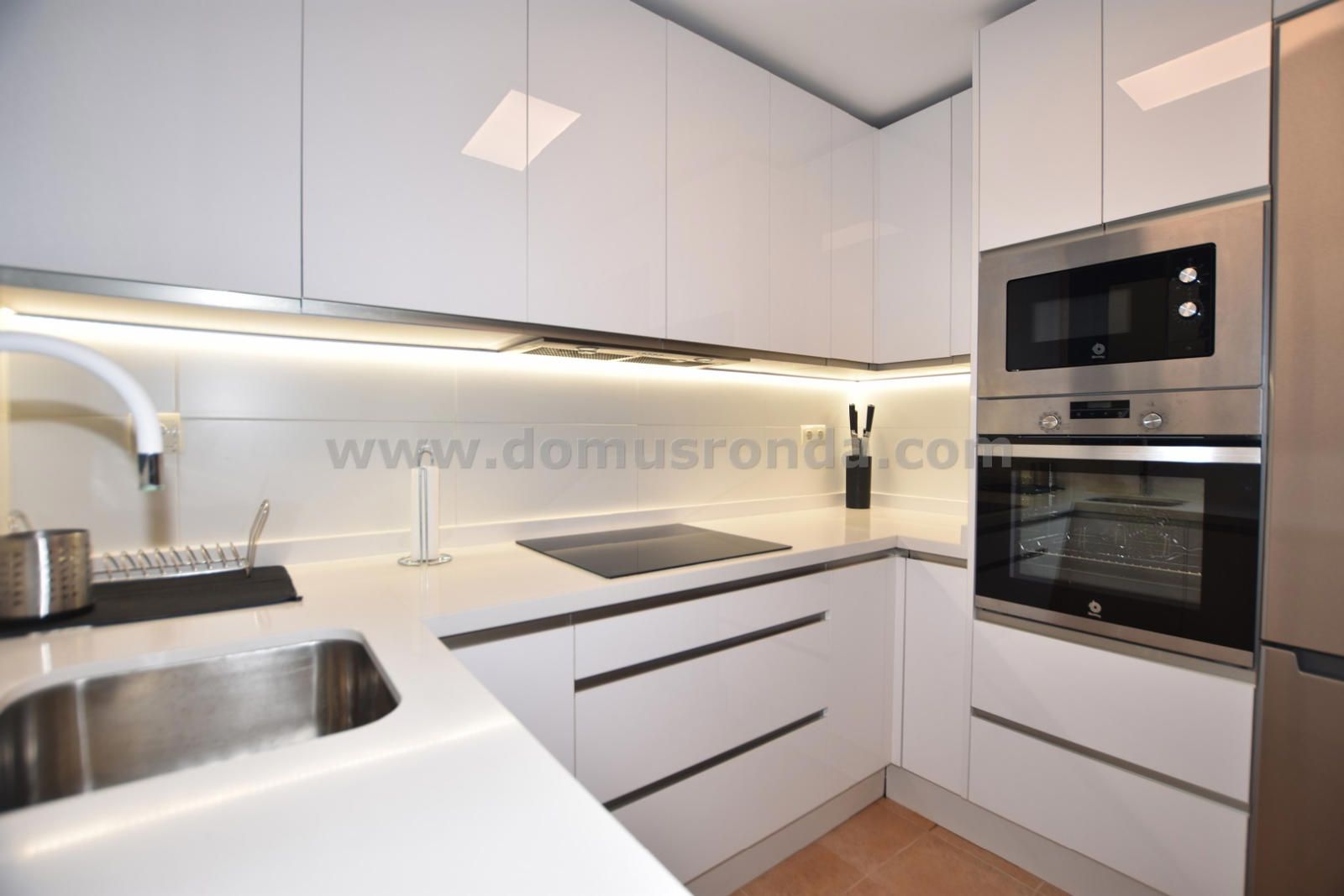 Piso en alquiler Ronda, Málaga. Ref: 11352. Domus Ronda