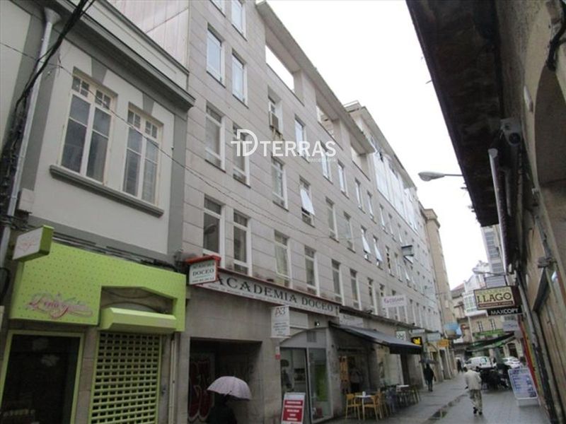 Garaje en venta Pontevedra. Ref: 1079. Dterras e Casas Inmobiliaria