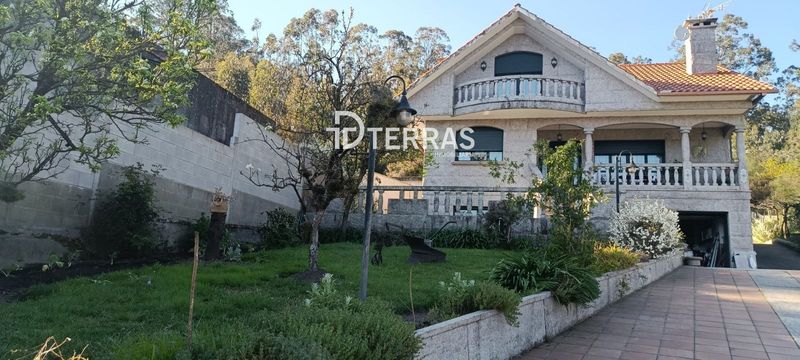 Chalet Independiente en venta Vilaboa, Pontevedra. Ref: 1105. Dterras e Casas Inmobiliaria